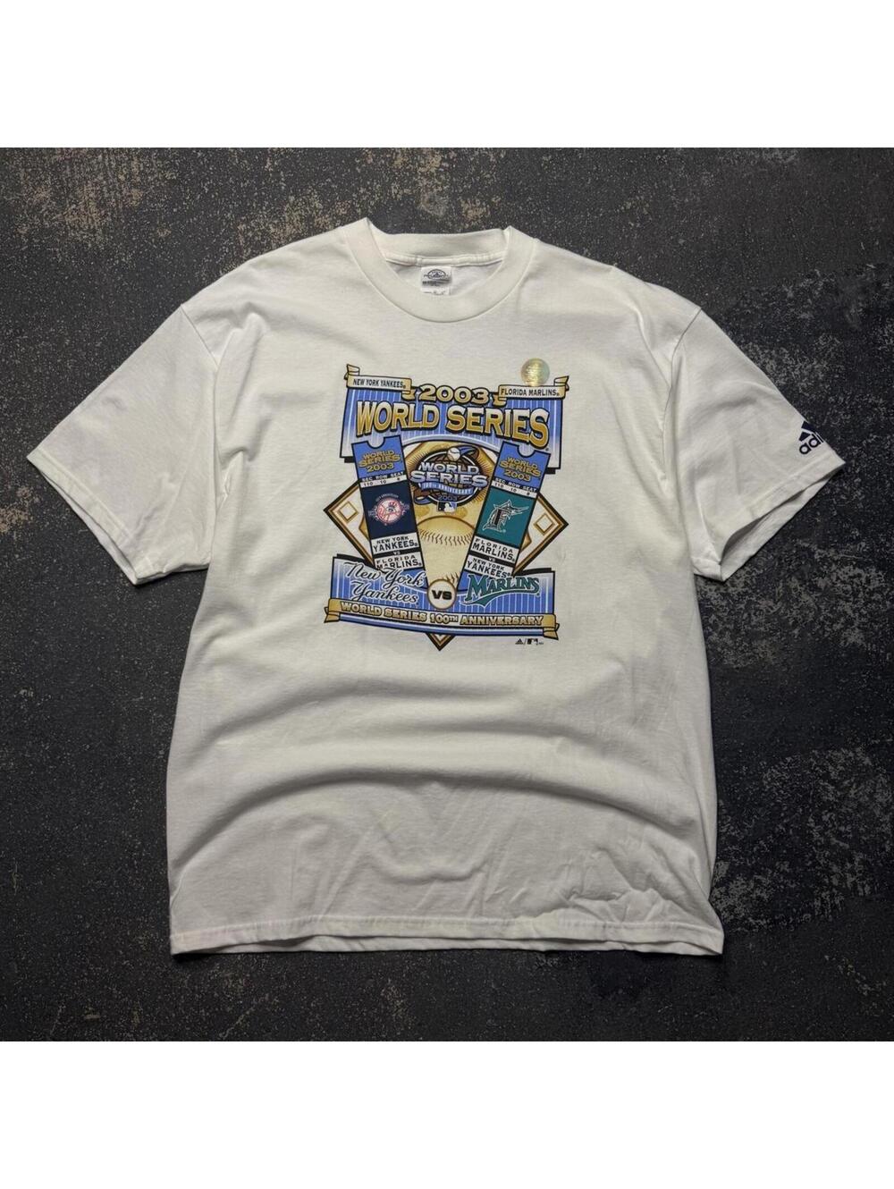Vintage Y2K 2003 World Series Yankees VS Marlins Tee